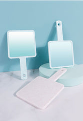Ins-Style Handheld Vanity Mirror for Dorm, Cute Mirror, HD, Portable Touch-Up Mirror, Handheld, Student Dormitory Use